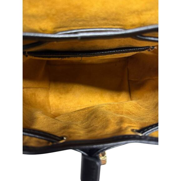 Bella Luer Black Pebble Leather Drawstring/Clasp Closure Small Backpack Bag - Picture 6 of 16